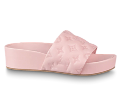 Buy the new Louis Vuitton Jumbo Flatform Mule for women!