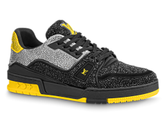 Buy the new LV Trainer Sneaker for men.