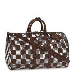 Pick up a trendy new Keepall Bandouliere 50 from Louis Vuitton, perfect for the modern man! Shop the outlet sale now.