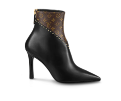 Women's Louis Vuitton Signature Ankle Boot - Outlet Sale!