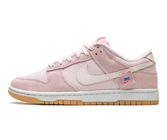 Buy Nike WMNS Dunk Low SE Original in Soft Pink for Women