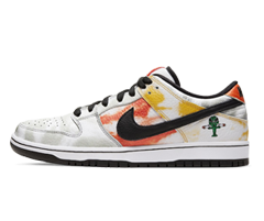 Buy Women's SB DUNK LOW - Tie-Dye Rayguns 2019 - White from Outlet.