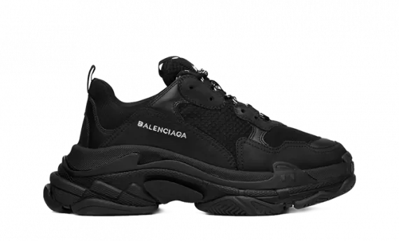 Men's black BALENCIAGA TRIPLE S Trainers - New Sale