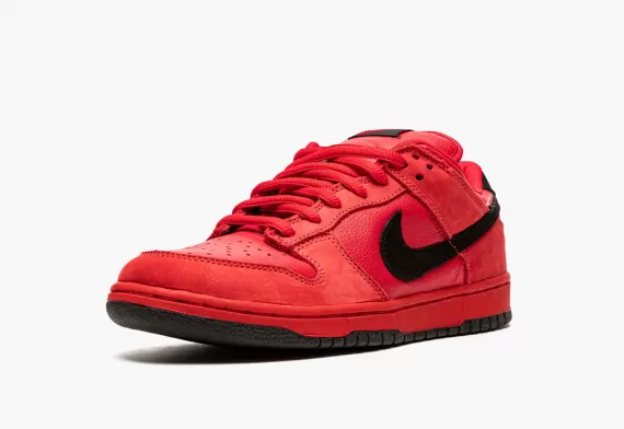 Women: Enjoy The True Red Nike Dunk Low Pro SB On Sale Now!