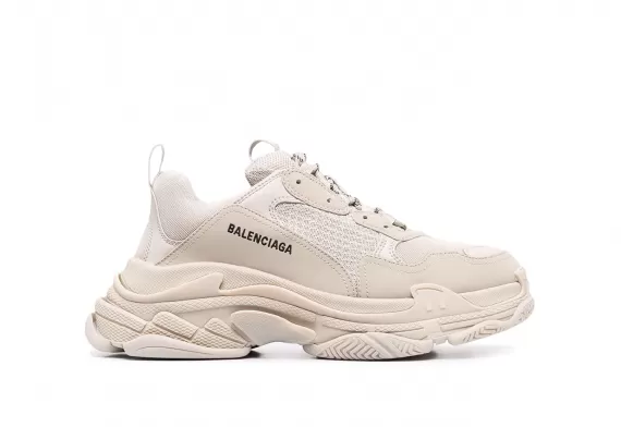 Women's Balenciaga Triple S - Beige from the Outlet