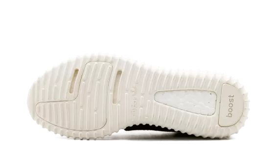 Stylish Yeezy Boost 350 Turtle Dove Shoes for Men at Outlet