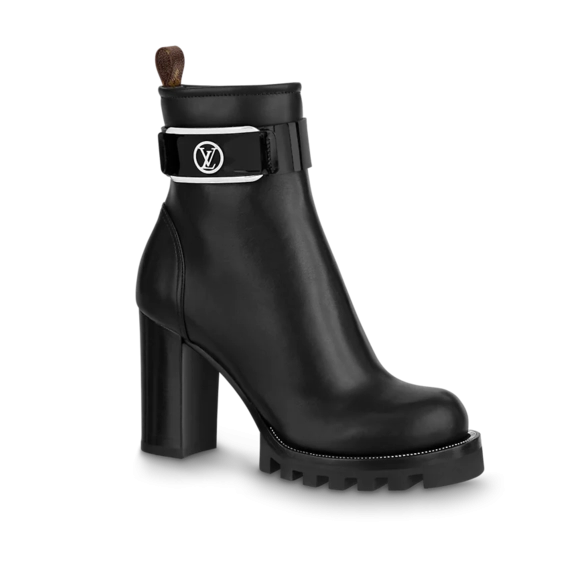 Buy the new Louis Vuitton Star Trail Ankle Boot for women and strut your style!