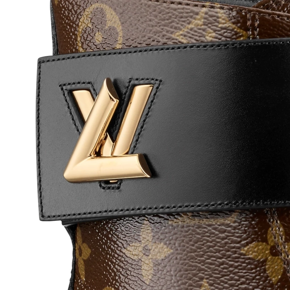 Women's Louis Vuitton Wonderland Flat Ranger Now on Sale