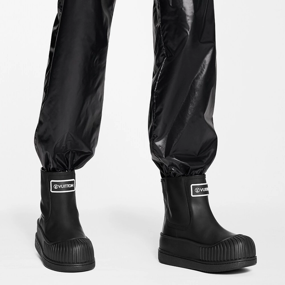 Original: Louis Vuitton Polar Flat Ankle Boot - Black