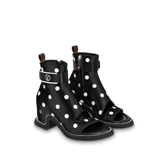 Sleek Louis Vuitton Moonlight Ankle Boot for Women