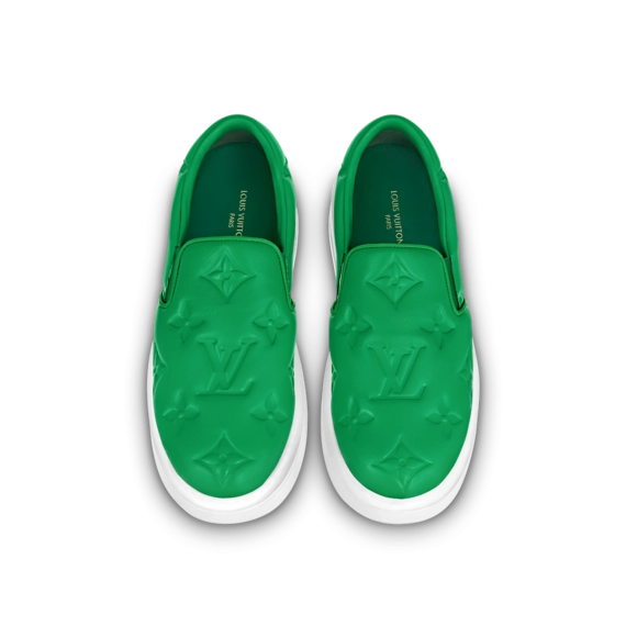 Stand Out From the Crowd with the Men's Louis Vuitton Beverly Hills Slip On - Get It Here!