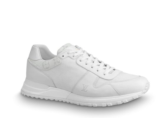 Men's New Louis Vuitton Run Away Sneaker in White - Original Outlet