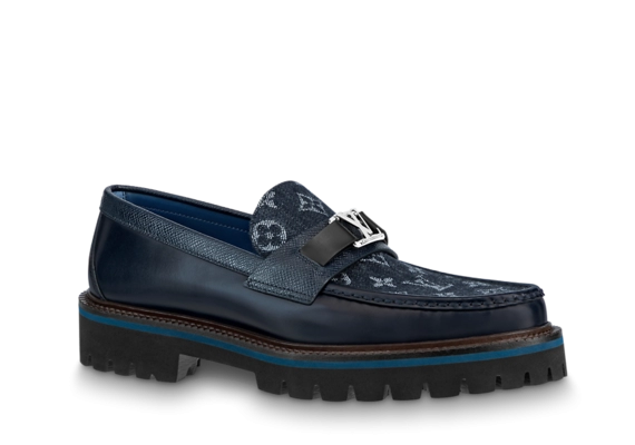 Shop Louis Vuitton's Major Loafer for Men - Outlet