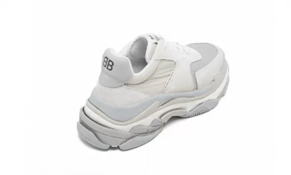 0 Balenciaga Triple S Trainers for Women - new.