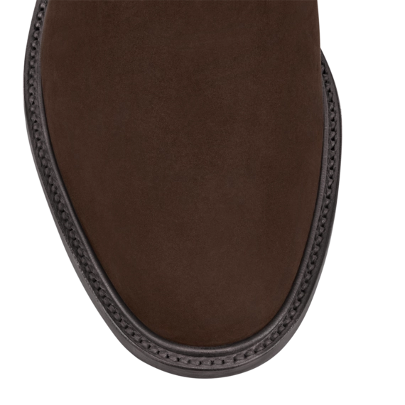 Trendsetter: Get the Louis Vuitton Vendome Flex Chelsea Boot for Men at Outlet Prices!