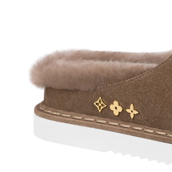 Men's New Louis Vuitton Fur Mule