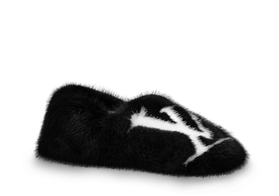 Women's Louis Vuitton Dreamy Slippers: Outlet, Original, and New.
