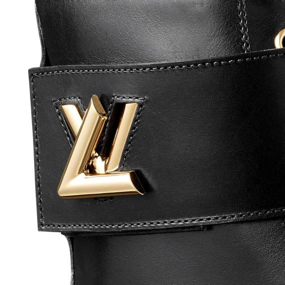 Get the original Louis Vuitton Wonderland Ranger for women