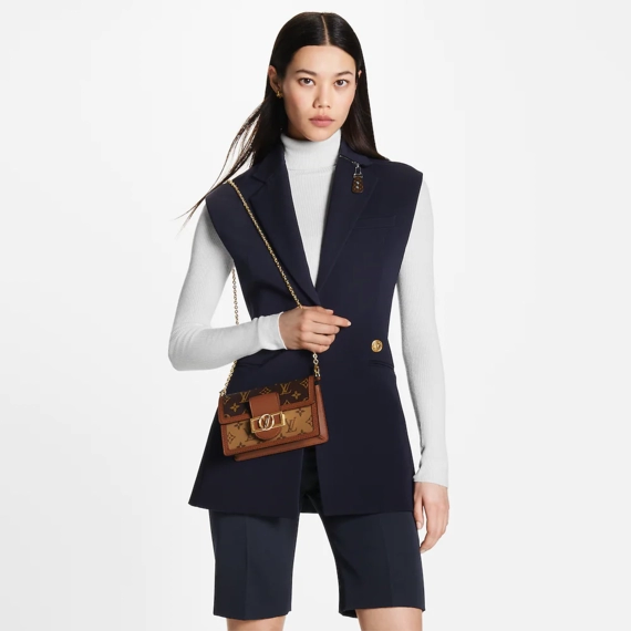 Women's Louis Vuitton Dauphine Chain Wallet On Sale