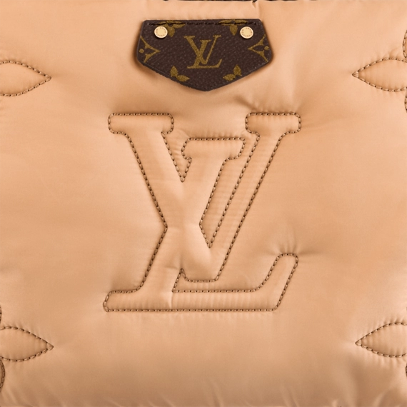 Get the Newest Women's Louis Vuitton Maxi Multi Pochette Accessoires.