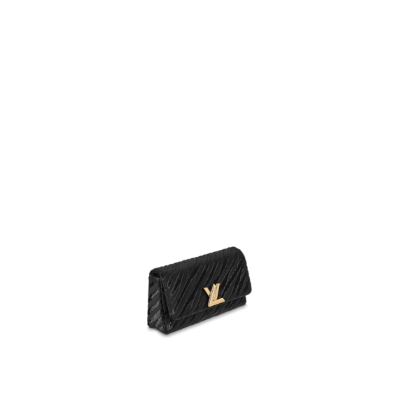 Bring out your inner fashionista with the new Louis Vuitton Pochette Twist for women!
