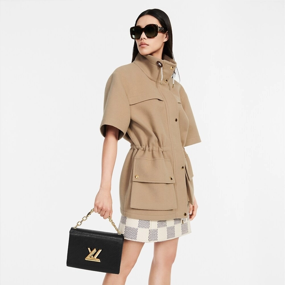 Make her day brighter with a new Louis Vuitton Twist MM.