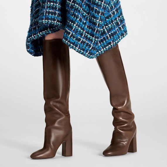 A Stylish Statement - Shop the Louis Vuitton Donna High Boot