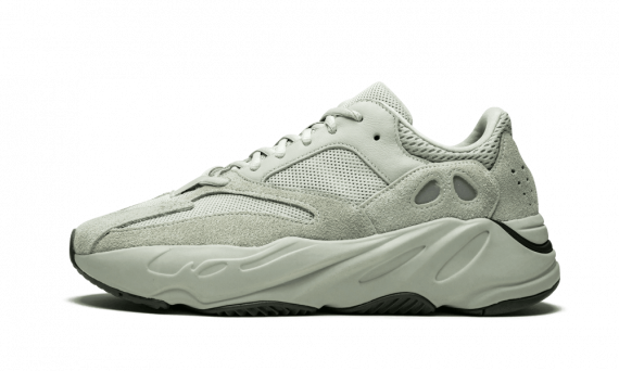 yeezy 700 for womens