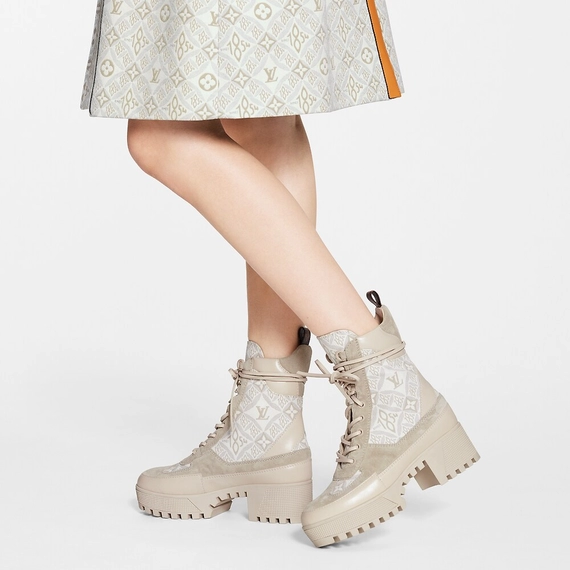 Women's LV Laureate Platform Desert Boot On Sale - Buy Now