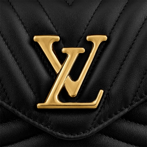 Get the newest Louis Vuitton Multi-Pochette style for women.