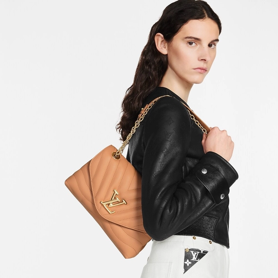 Make a Statement with the LV New Wave Chain Bag for Women
