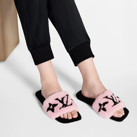 Score a Deal on Louis Vuitton Fay Flat Mules - Outlet Shopping!