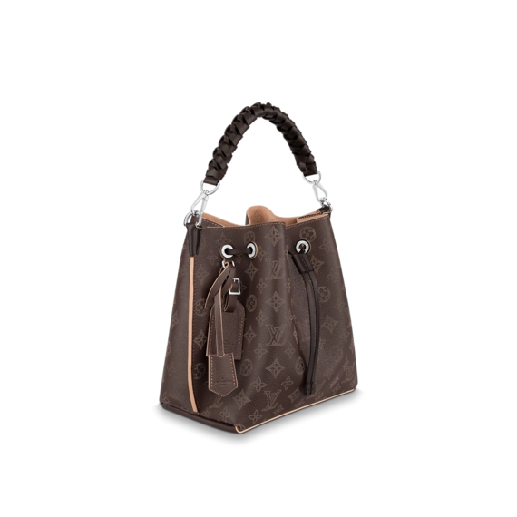 Get the Latest Louis Vuitton Muria for Women