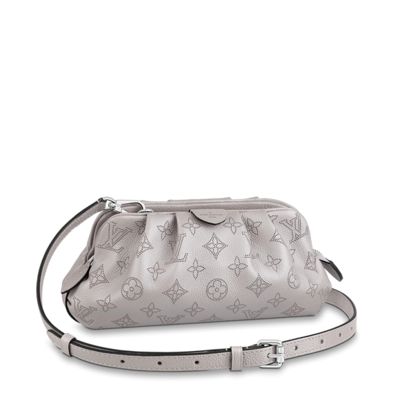 Women's Louis Vuitton Scala Mini Pouch - Outlet Sale