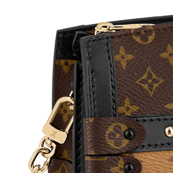 Shop Women's Louis Vuitton Trunk Clutch