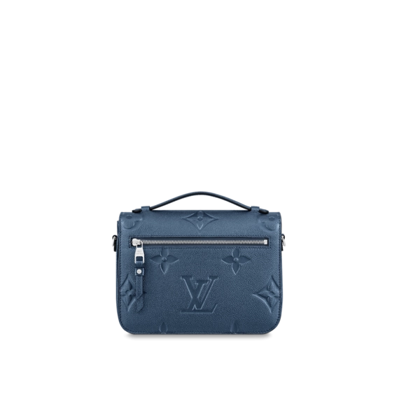 Get the Women's Louis Vuitton Pochette Metis - Now On Sale!