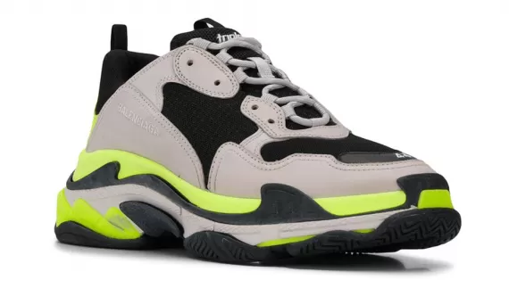 Outstanding Mens Balenciaga Triple S GREY/YELLOW/FLUO/BLACK from Outlet Store.