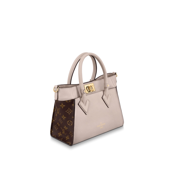 Get Original Women's Louis Vuitton On My Side PM