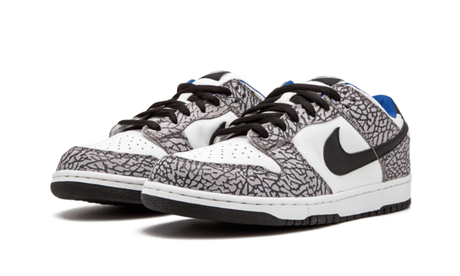 Stylish Men's Nike Dunk Low Pro SB White Supreme with Cement Grey Accents Original Outlet