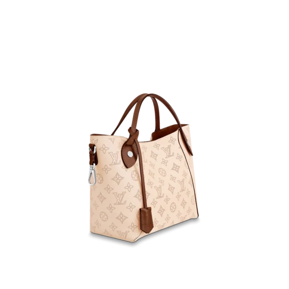 New Louis Vuitton Hina PM Creme Beige for Women