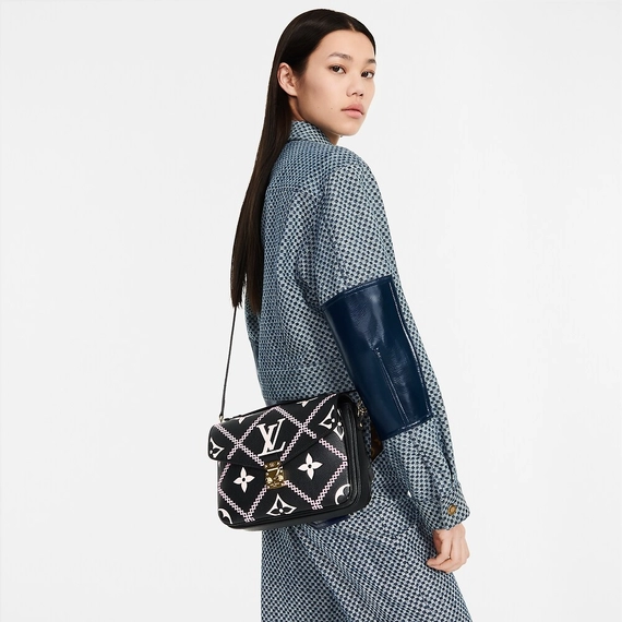 Outlet, Original Louis Vuitton Pochette Metis Handbag - For Women