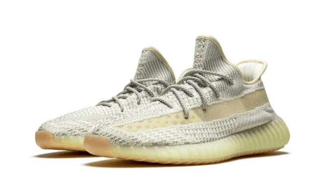 'Trendy Yeezy Boost 350 V2 Lundmark Reflective Sneakers for Men'