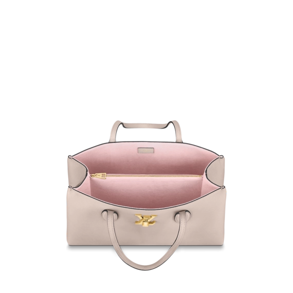 Louis Vuitton Lockme Shopper - Women's Outlet