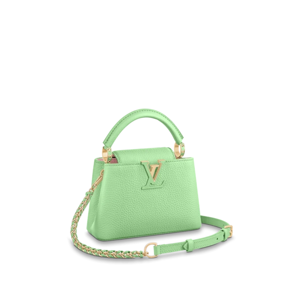 Women's Louis Vuitton Capucines Mini - Buy Original