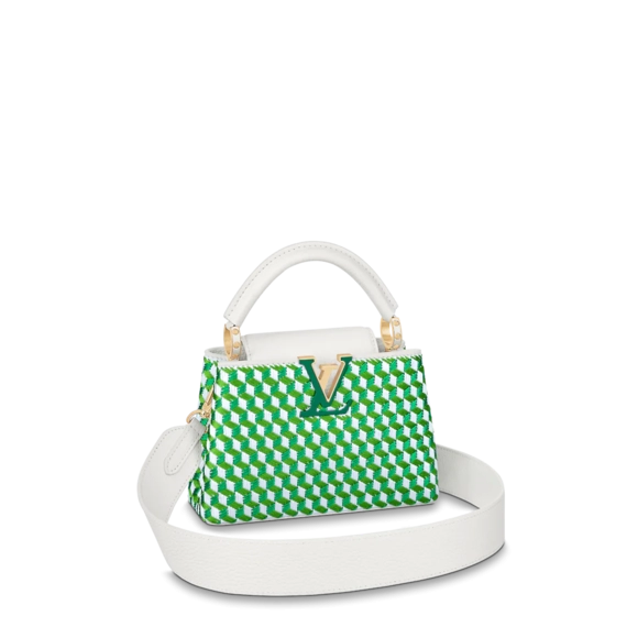 Buy Louis Vuitton Capucines Mini for Women at Outlet