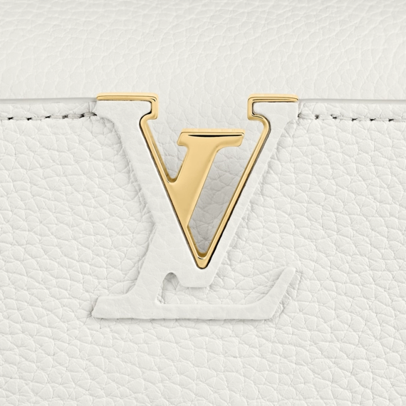 Get women's Louis Vuitton Capucines BB.