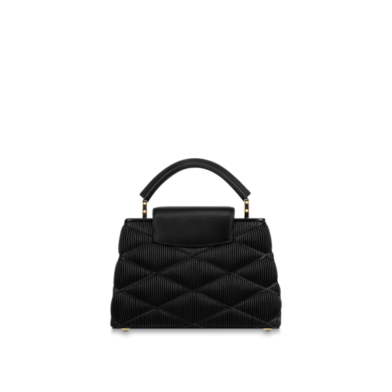 Look Fabulous with a New Original Louis Vuitton Capucines BB