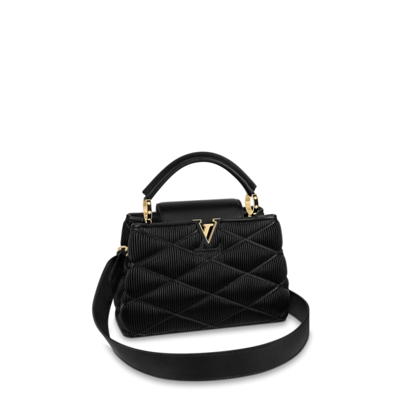 Buy New Original Women's Louis Vuitton Capucines BB
