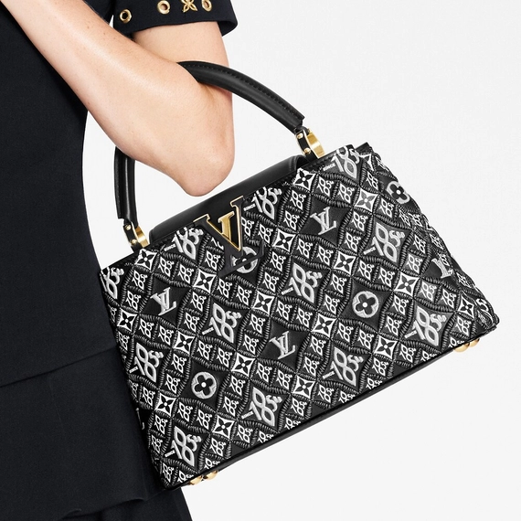 WOMEN - Louis Vuitton Since 1854 Capucines MM Outlet Sale