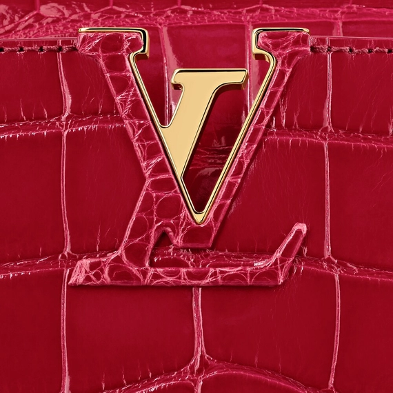 Women: Buy Your Original Louis Vuitton Capucines BB Now!